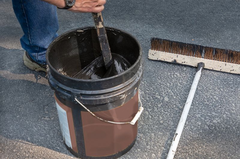 Asphalt Sealing in Greenville, SC